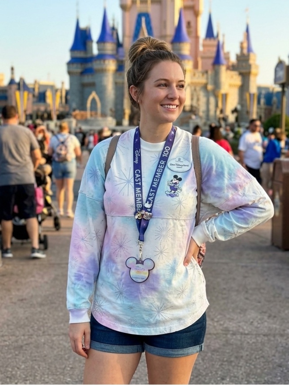NWT DISNEY 100TH ANNIVERSARY CAST MEMBER SPIRIT T-SHIRT LS JERSEY MEDIUM